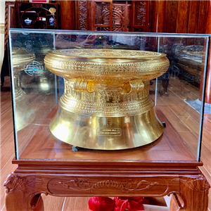 Quả trống đồng Ngọc Lũ thếp vàng đường kính 40cm 1